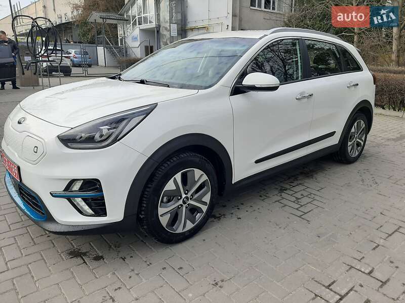 Внедорожник / Кроссовер Kia Niro 2019 в Львове