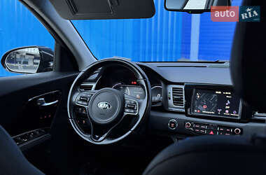 Внедорожник / Кроссовер Kia Niro 2019 в 