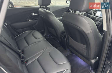 Позашляховик / Кросовер Kia Niro 2019 в 