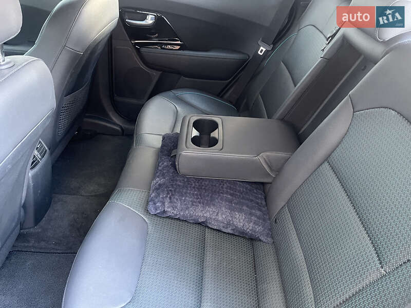 Внедорожник / Кроссовер Kia Niro 2021 в Ровно