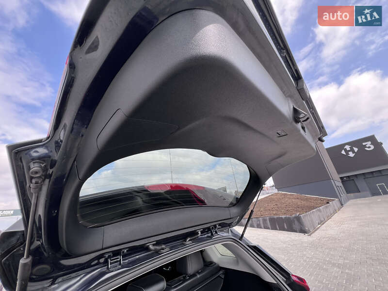 Внедорожник / Кроссовер Kia Niro 2020 в Тернополе