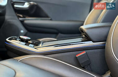 Внедорожник / Кроссовер Kia Niro 2020 в 