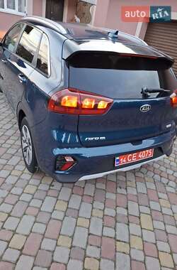 Внедорожник / Кроссовер Kia Niro 2020 в 