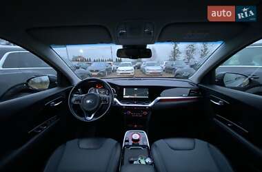 Позашляховик / Кросовер Kia Niro 2020 в 
