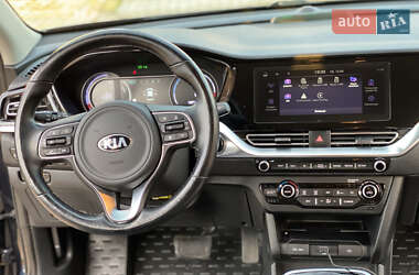 Внедорожник / Кроссовер Kia Niro 2021 в 
