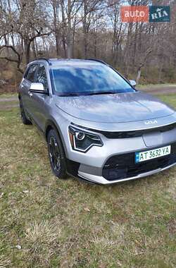 Позашляховик / Кросовер Kia Niro 2023 в Долині