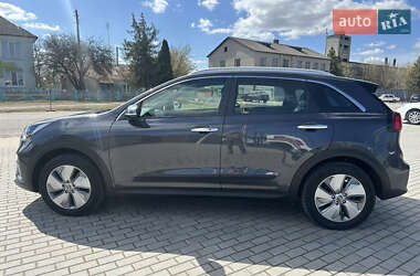 Внедорожник / Кроссовер Kia Niro 2020 в 