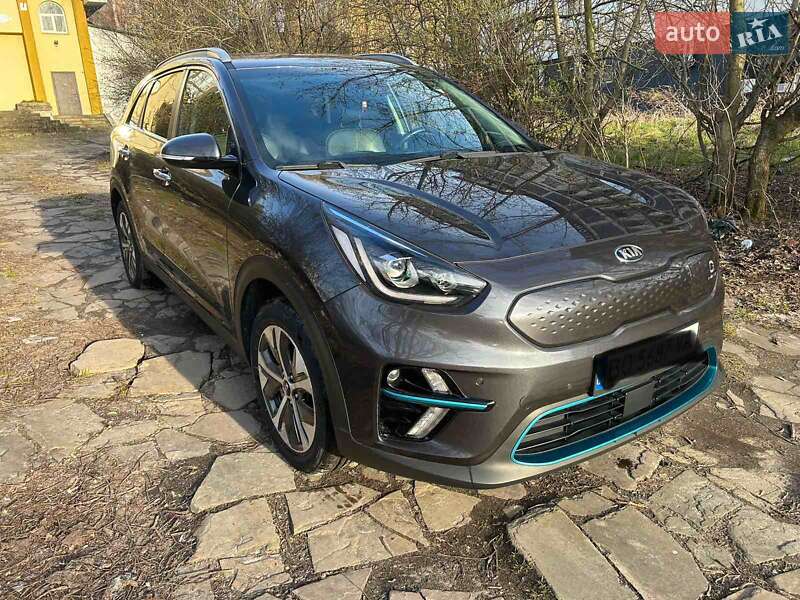 Позашляховик / Кросовер Kia Niro 2020 в Тернополі