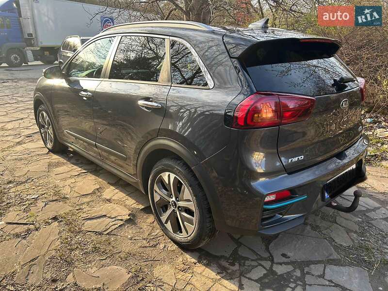 Позашляховик / Кросовер Kia Niro 2020 в Тернополі