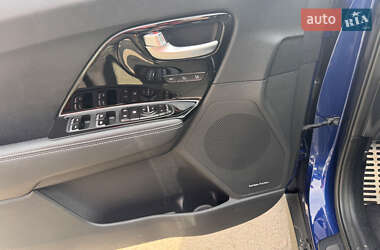 Внедорожник / Кроссовер Kia Niro 2021 в 