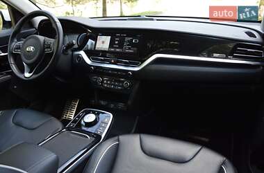 Внедорожник / Кроссовер Kia Niro 2021 в 