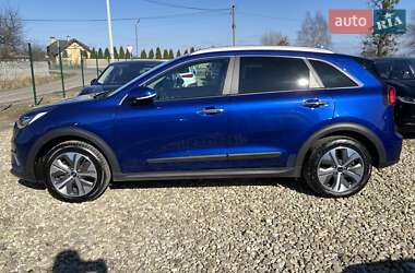 Внедорожник / Кроссовер Kia Niro 2021 в 