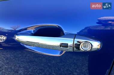 Внедорожник / Кроссовер Kia Niro 2021 в 