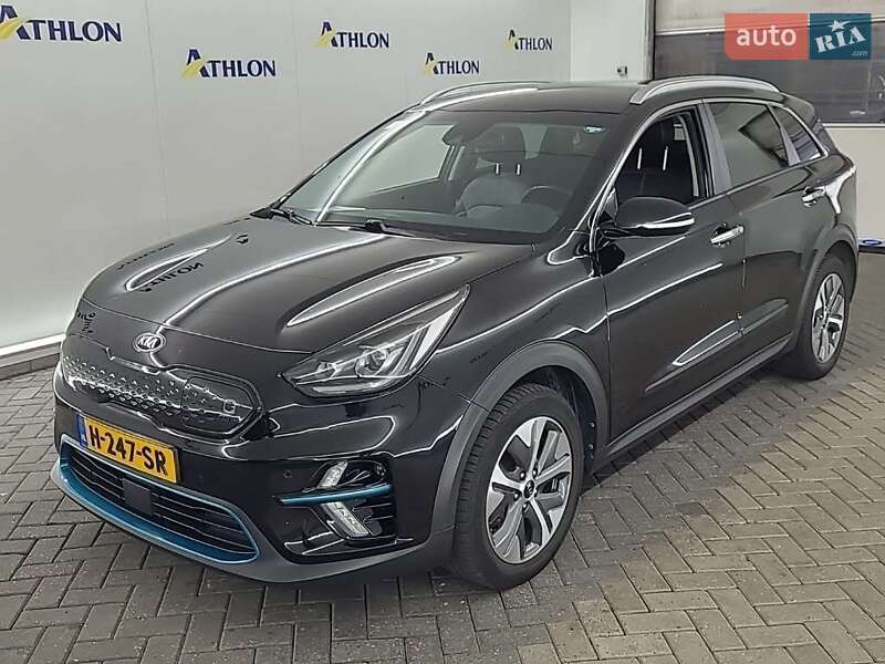 Позашляховик / Кросовер Kia Niro 2020 в 