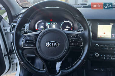 Внедорожник / Кроссовер Kia Niro 2019 в 