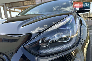 Внедорожник / Кроссовер Kia Niro 2019 в 