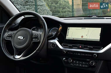 Внедорожник / Кроссовер Kia Niro 2021 в 