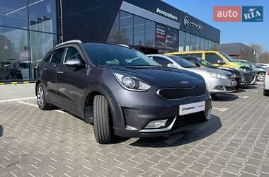 Внедорожник / Кроссовер Kia Niro 2016 в 
