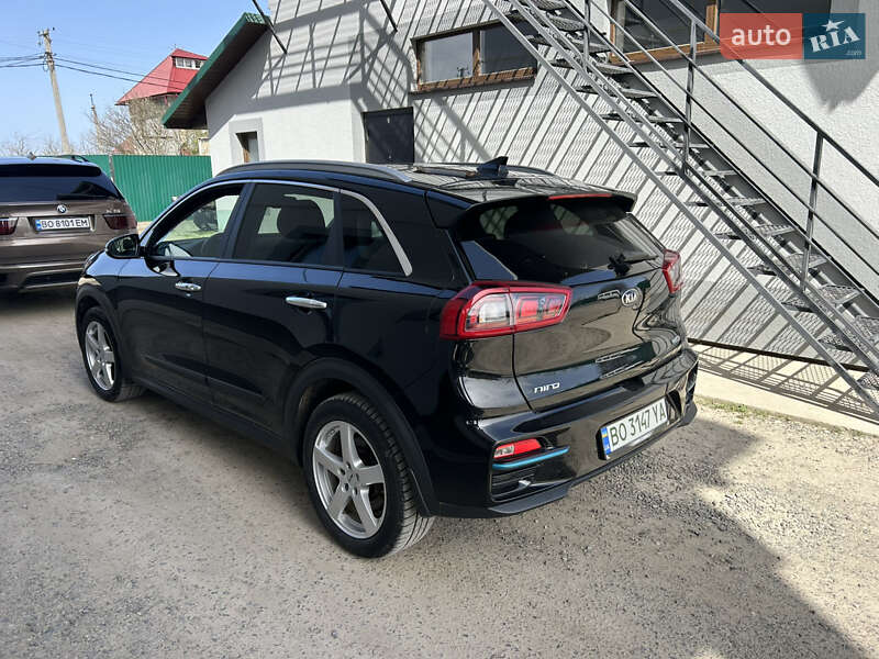 Внедорожник / Кроссовер Kia Niro 2019 в Подгайцах