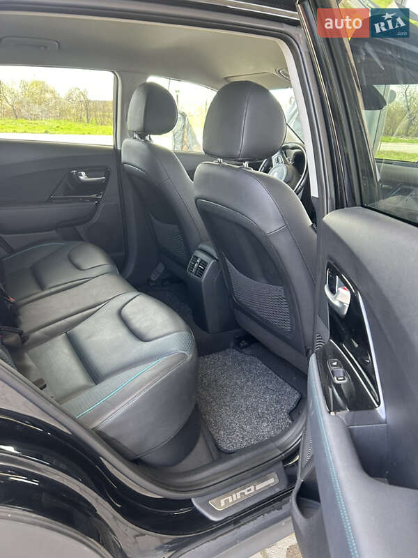 Внедорожник / Кроссовер Kia Niro 2019 в Подгайцах