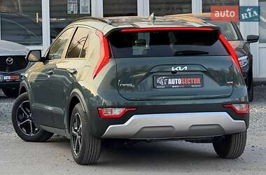 Позашляховик / Кросовер Kia Niro 2022 в 
