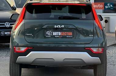 Позашляховик / Кросовер Kia Niro 2022 в 