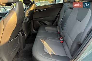Позашляховик / Кросовер Kia Niro 2022 в 
