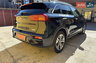 Внедорожник / Кроссовер Kia Niro 2020 в 