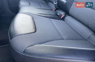 Внедорожник / Кроссовер Kia Niro 2020 в 