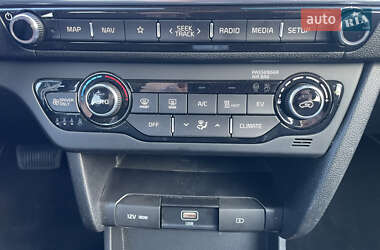 Внедорожник / Кроссовер Kia Niro 2020 в 