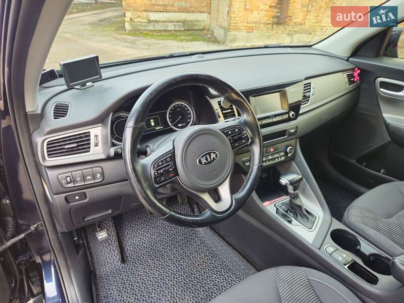 Позашляховик / Кросовер Kia Niro 2016 в Бердичеві