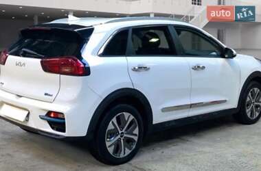 Внедорожник / Кроссовер Kia Niro 2022 в 