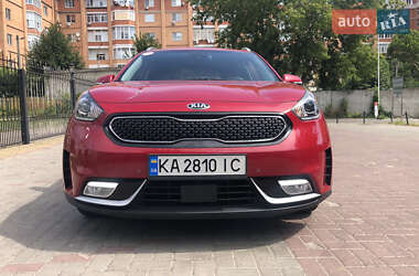 Внедорожник / Кроссовер Kia Niro 2017 в 