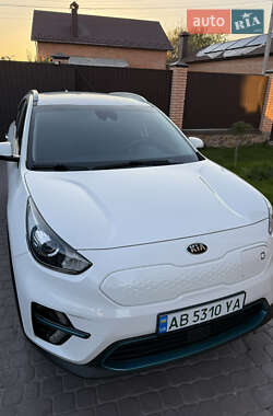 Позашляховик / Кросовер Kia Niro 2019 в 