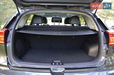 Позашляховик / Кросовер Kia Niro 2021 в 