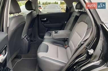 Внедорожник / Кроссовер Kia Niro 2021 в 