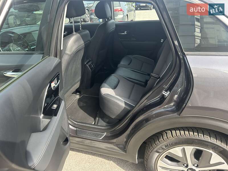 Внедорожник / Кроссовер Kia Niro 2020 в Житомире