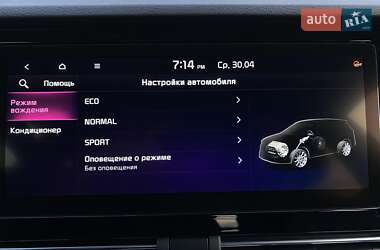 Внедорожник / Кроссовер Kia Niro 2021 в 