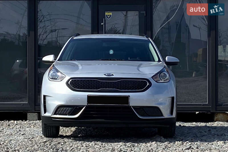 Внедорожник / Кроссовер Kia Niro 2018 в 