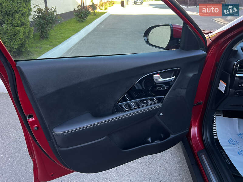 Позашляховик / Кросовер Kia Niro 2020 в Рівному