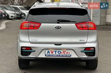 Позашляховик / Кросовер Kia Niro 2019 в 