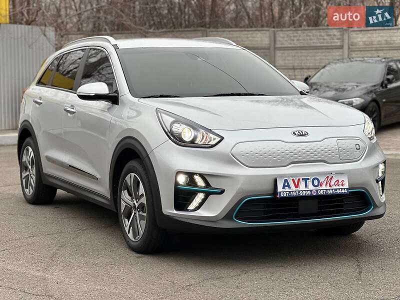 Позашляховик / Кросовер Kia Niro 2019 в Кривому Розі