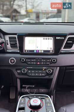 Позашляховик / Кросовер Kia Niro 2019 в 