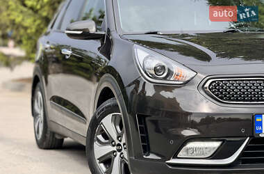 Внедорожник / Кроссовер Kia Niro 2018 в 