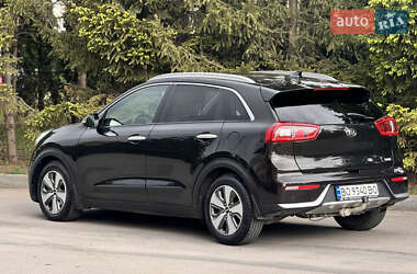 Внедорожник / Кроссовер Kia Niro 2018 в 