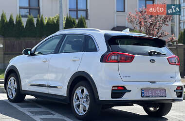 Позашляховик / Кросовер Kia Niro 2019 в 