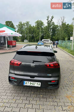 Внедорожник / Кроссовер Kia Niro 2020 в 