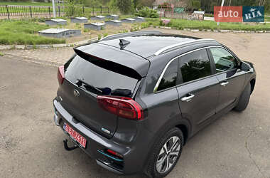 Позашляховик / Кросовер Kia Niro 2020 в 