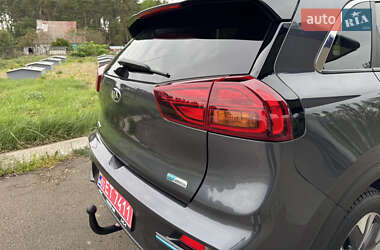 Позашляховик / Кросовер Kia Niro 2020 в 