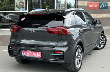 Позашляховик / Кросовер Kia Niro 2021 в 